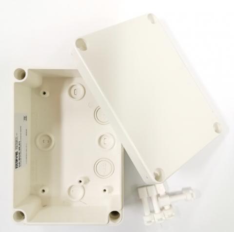 UB-BOE-W-01 - univerzální krabice pro mini vstupně výstupní prvky